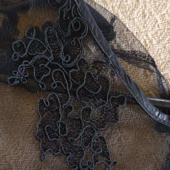 4@30.00 or 25.00 LADIES Plus Size Lace Blouse by Tonga Queen - Picture 13 of 16